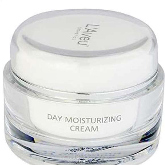 L ‘ Aveu Day Moisturizing Cream - Picture 3 of 5